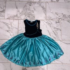 Girls size 6 frozen two princess dress!